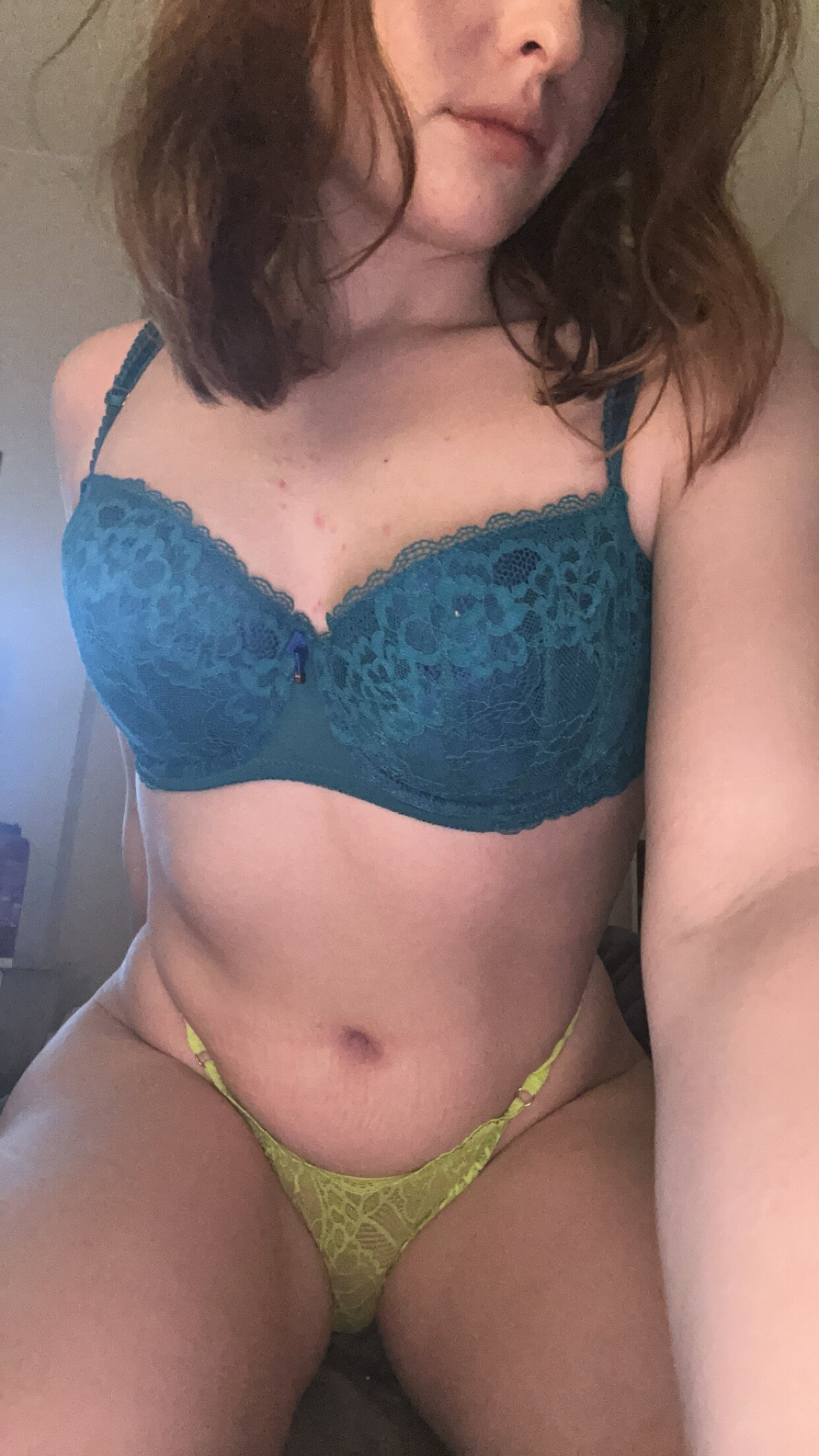 CARLY_19
