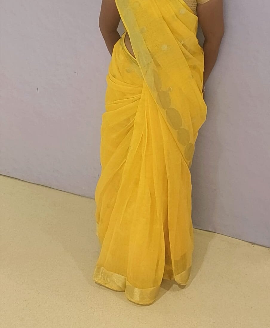 selvi_selvi profile
