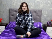 AnnetteLovely's Offline Chat Room
