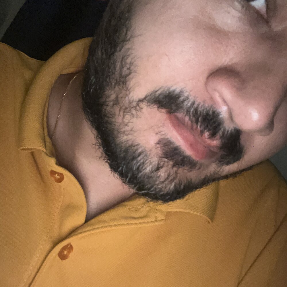 yadhiyo's Offline XXX Chat