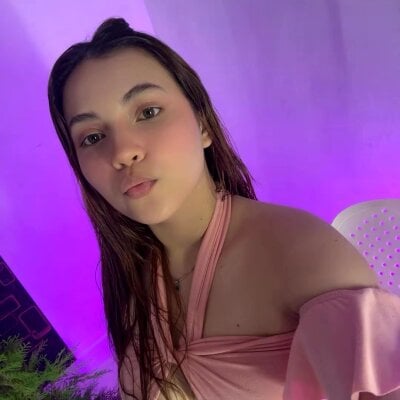 candy_love_181 from stripchat