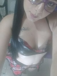 lea_gold's Offline Chat Room