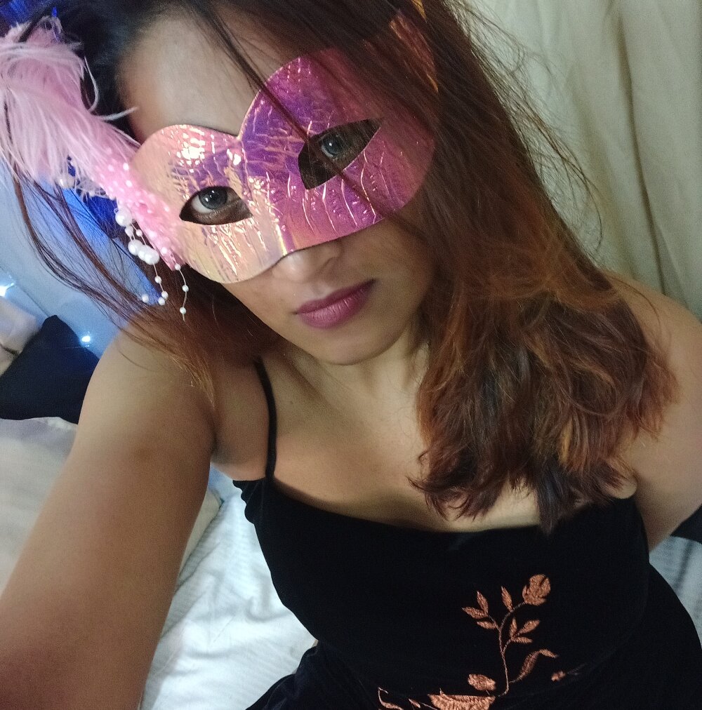 Lustycouple69 🤧 live naked webcam