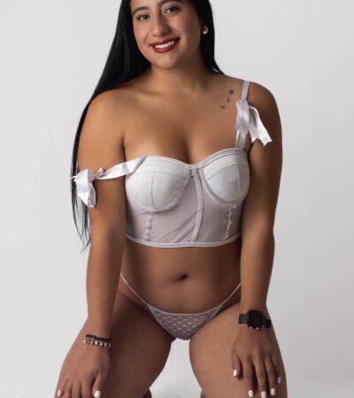 Viviene_Price