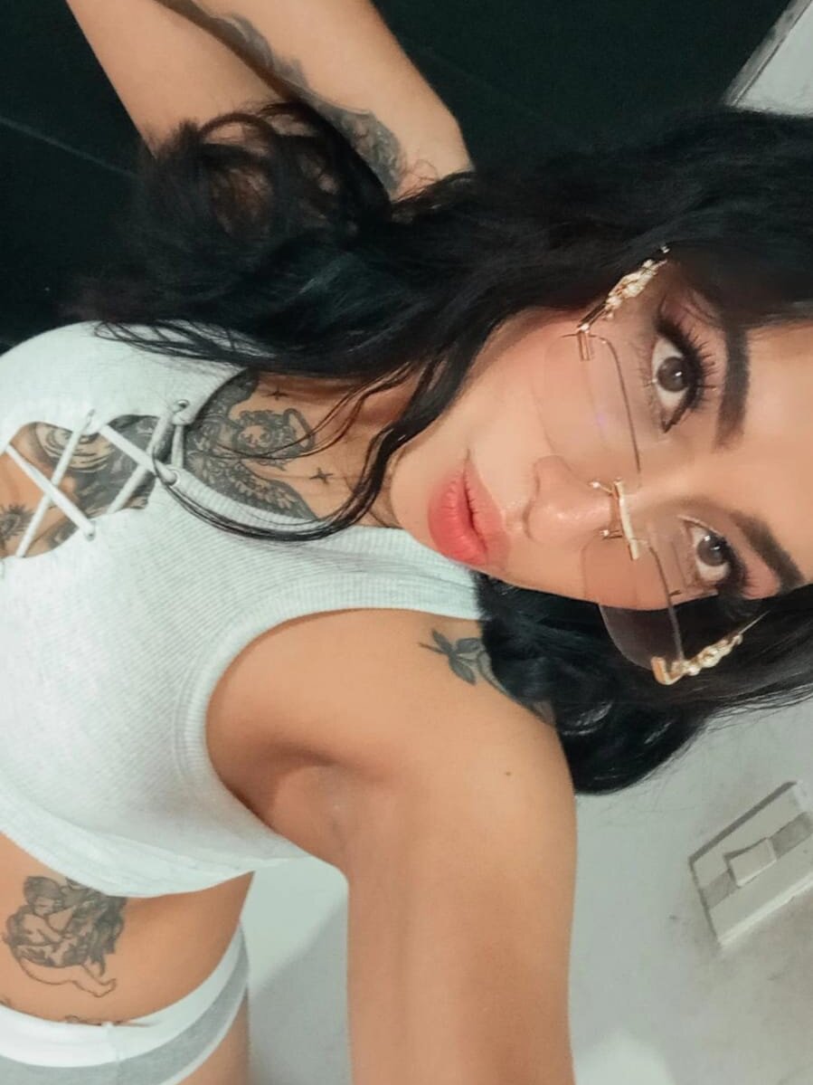 TeennNaugthy18 profile