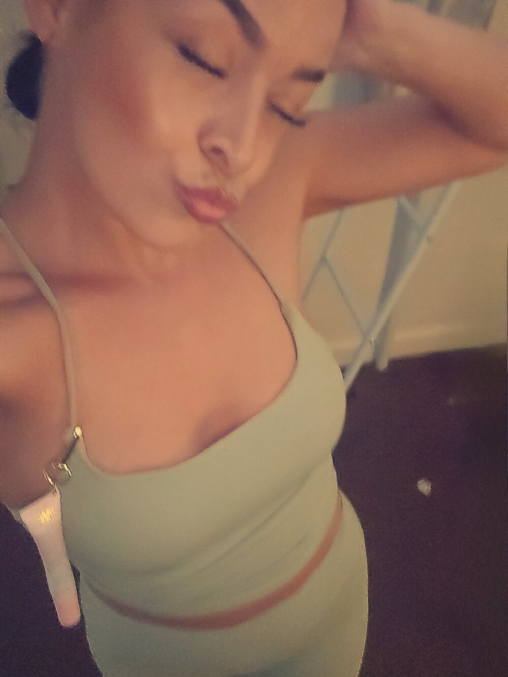 Roxy_Rae profile