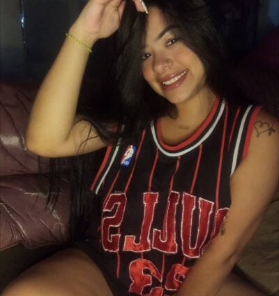 Stefy_17 - mobile young