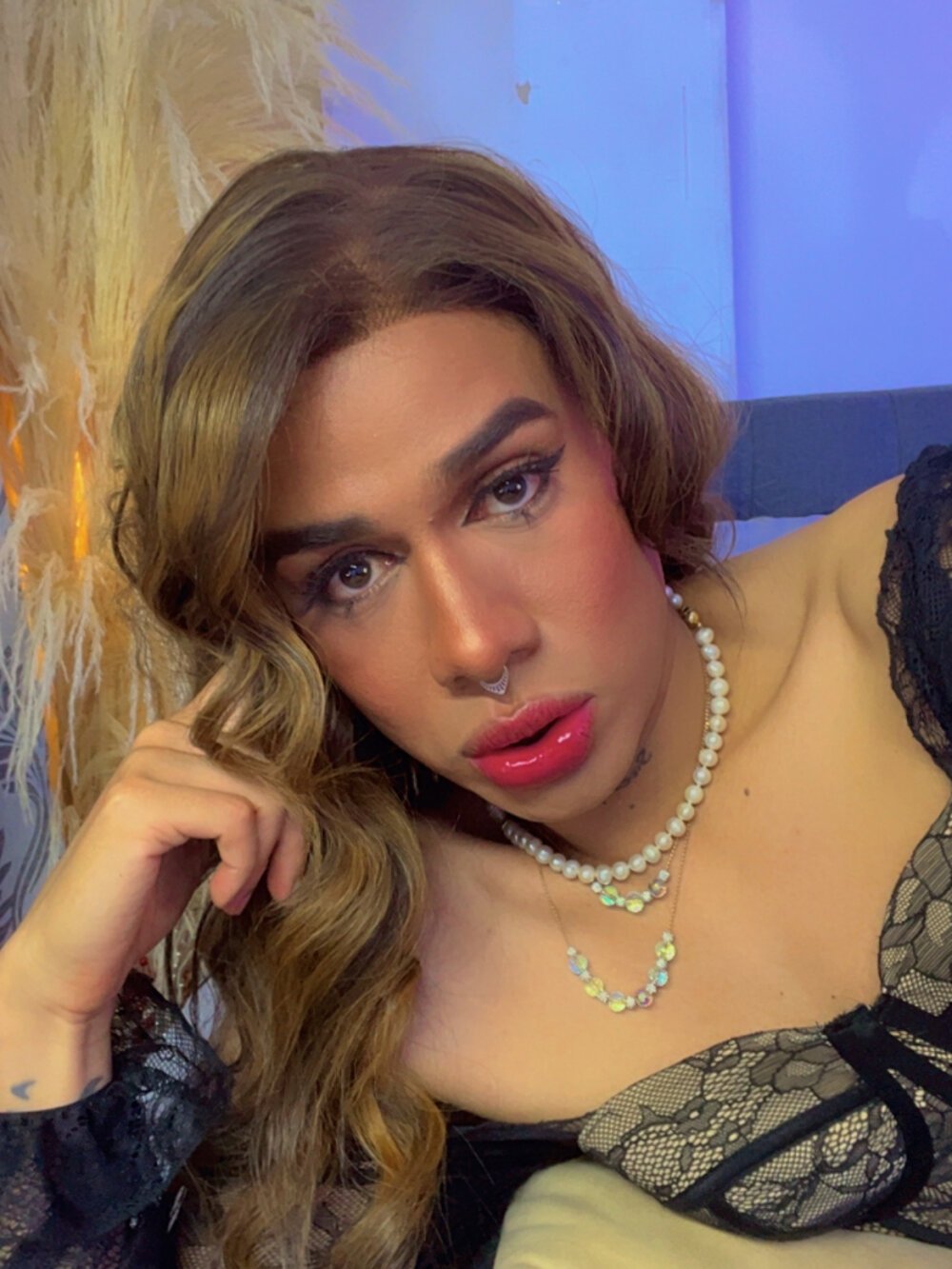 Rouse_Hilton's Offline XXX Chat