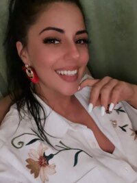 KiraKeaton's Offline XXX Chat