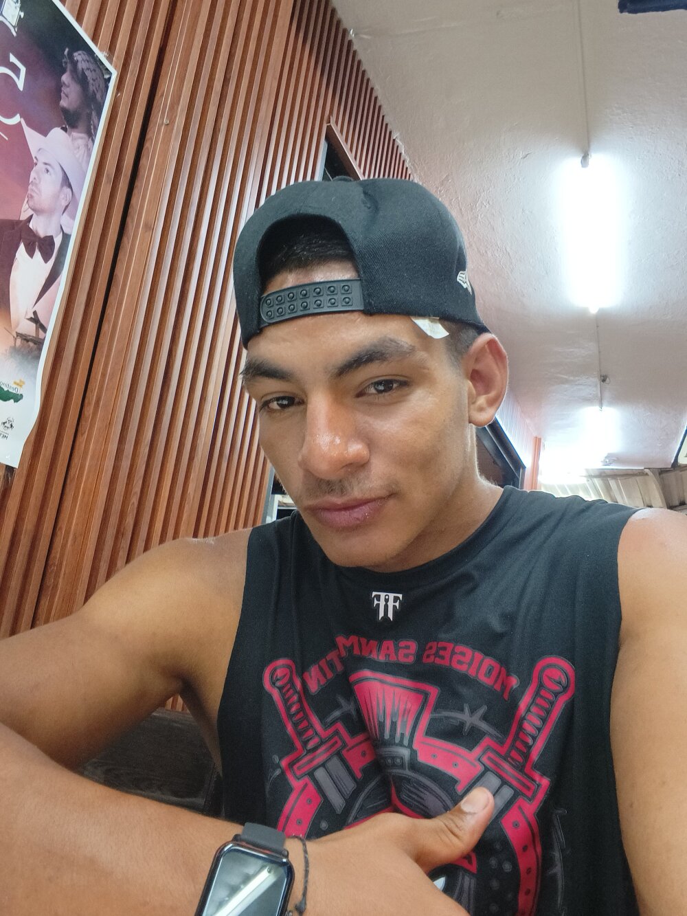 elnegro14's Offline XXX Chat