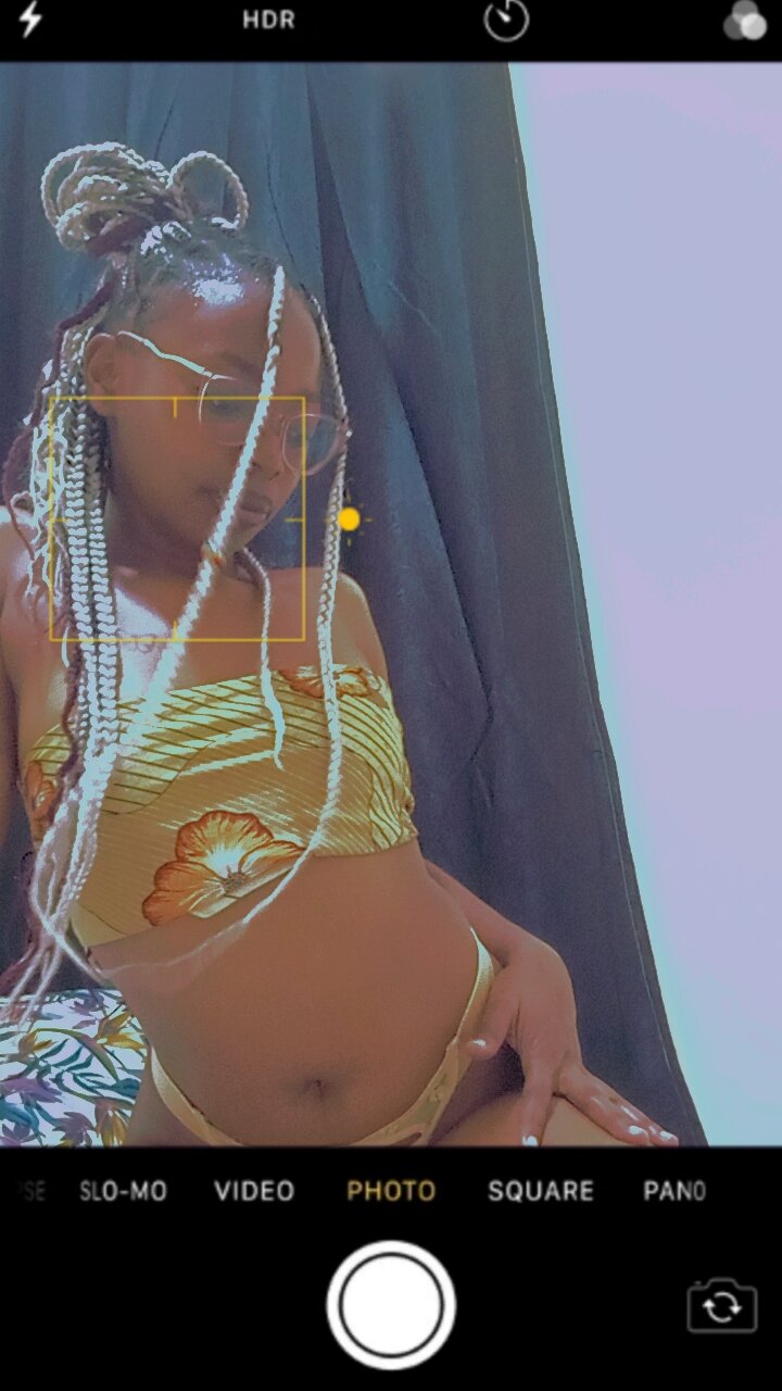 Ellah_rae