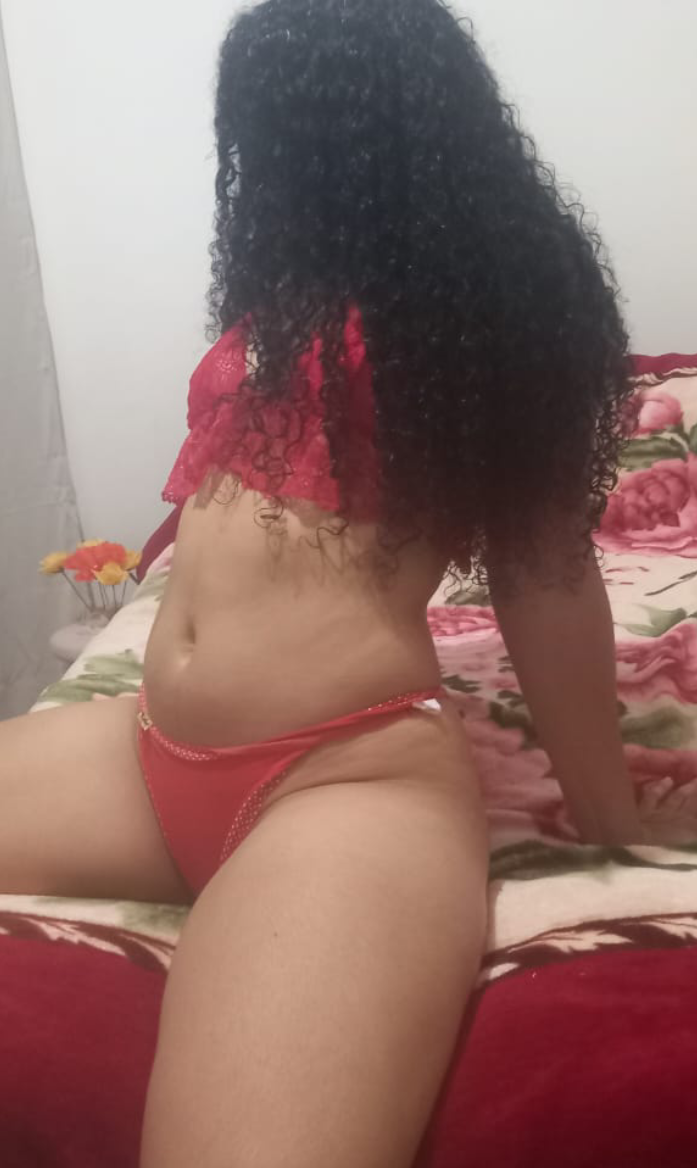 247camsex.com morena_w livesex profile in latino cams