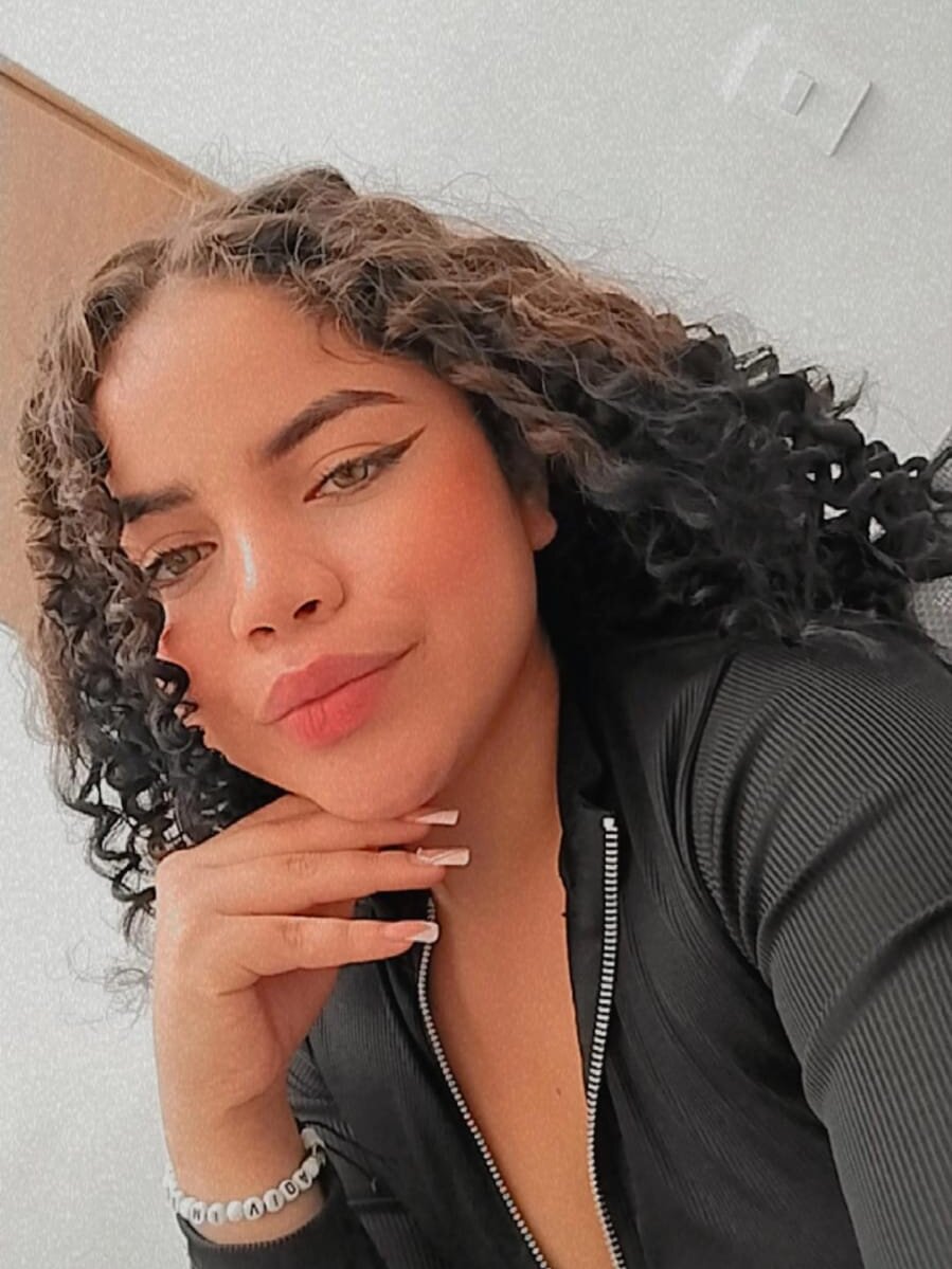 Elaa_euphoria profile