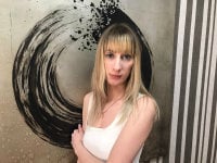 StephanieSweet's Offline Chat Room