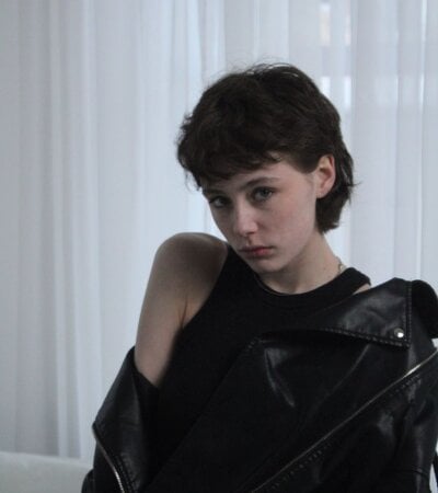 LolacumBack Female Twerkteens Strip Webcam