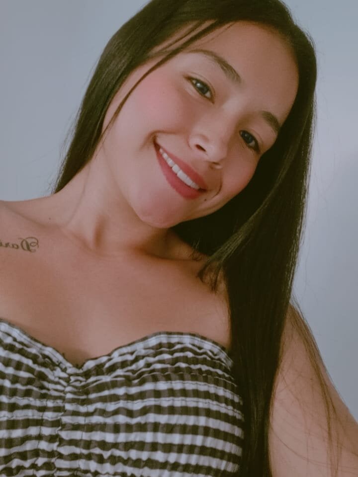 Sharon_Milk_ 🧟 naked cam
