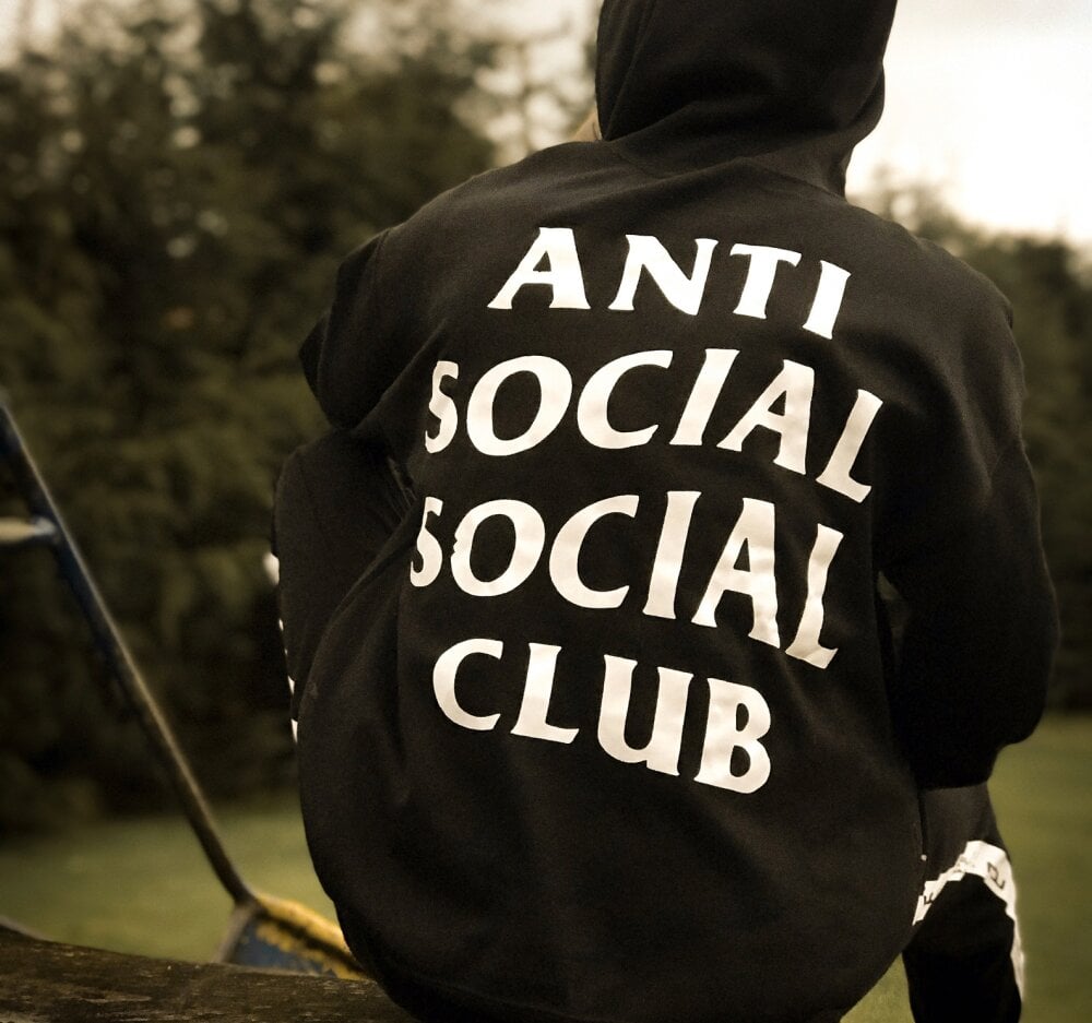 Camiloandres2405's Offline XXX Chat