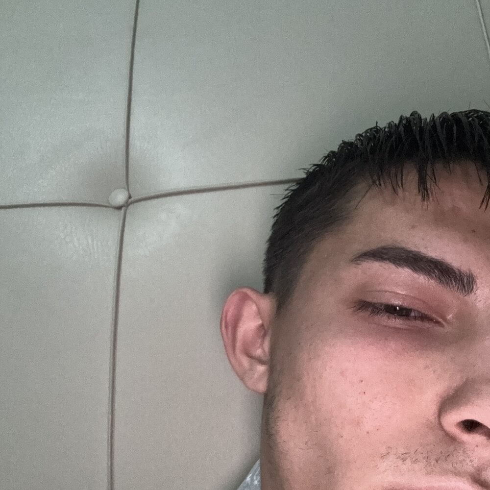 batuhanreal's Offline XXX Chat