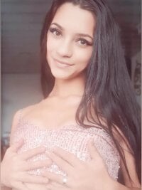 Laurita_b's Live Sex Cam Show