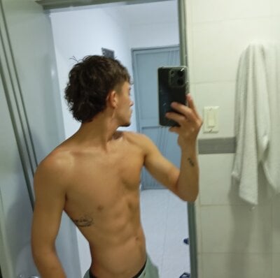 m4rlo from stripchat