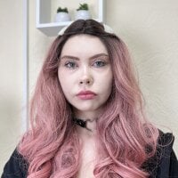 SunnivaAppleberry's Offline Chat Room