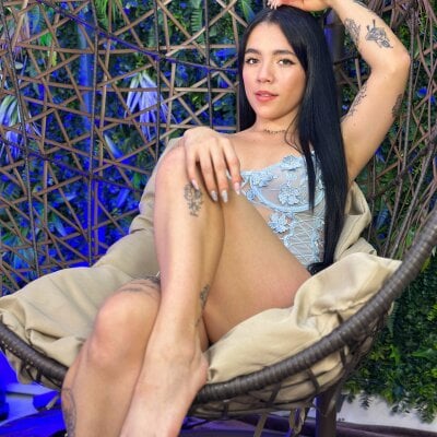 Alice_rose5
