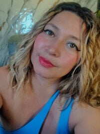 Sexy_ValeshcaのライブXXXチャット