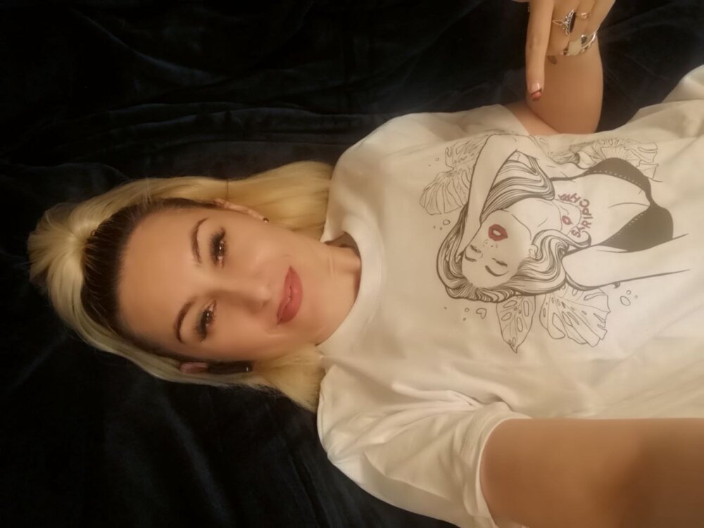 CandyLondon 😨 online naked stream