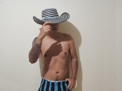Toronegro-duro