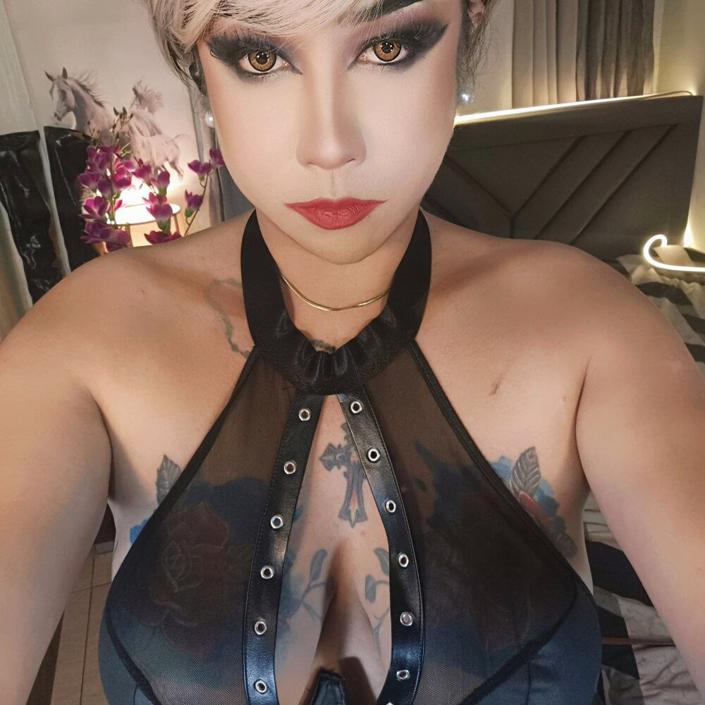 transdomts4u from stripchat