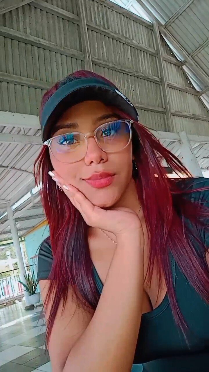 Adalina_Russell