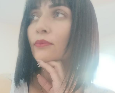 Emma_Jnes