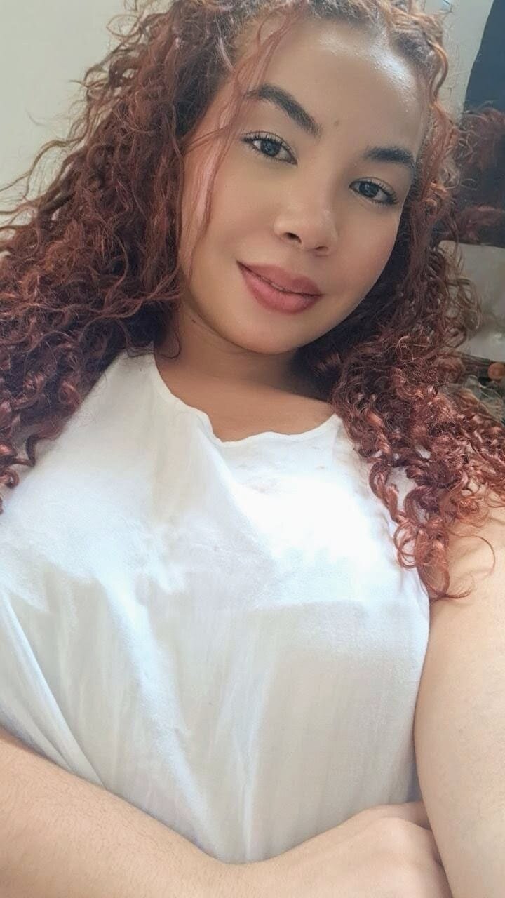 BellaRed_1