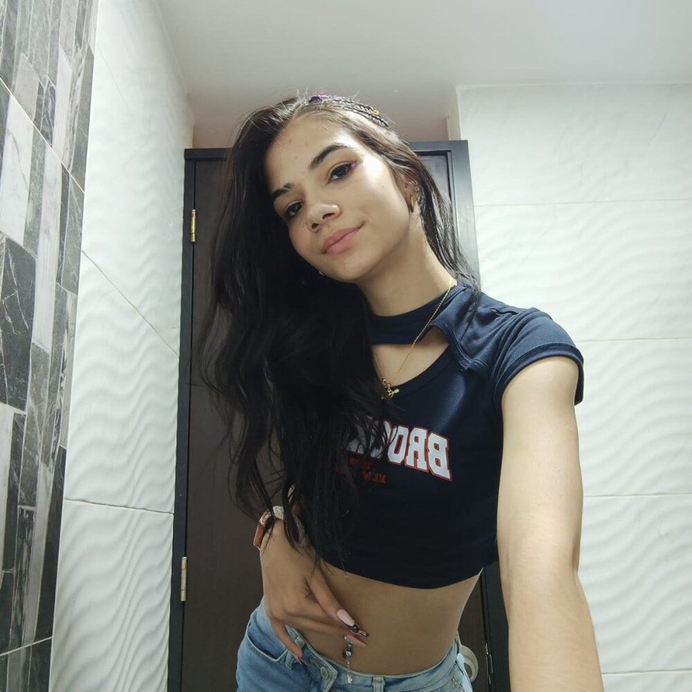 CristalRose1 profile