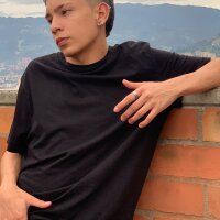 brad_smith1's Offline XXX Chat