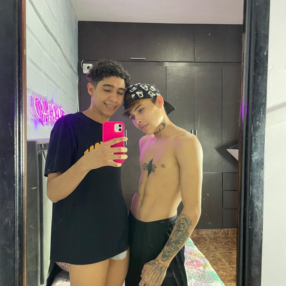 manlustboys from stripchat