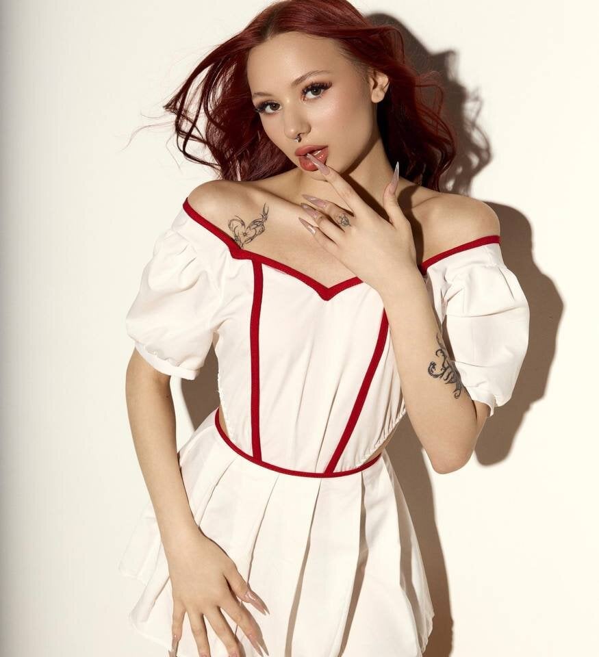 livesex.fan babyvibes livesex profile in small-tits cams