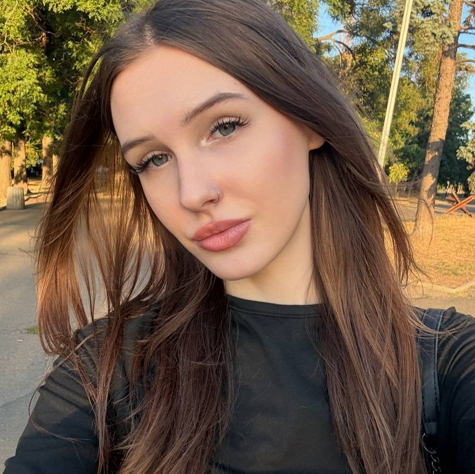 EmilyMiar profile