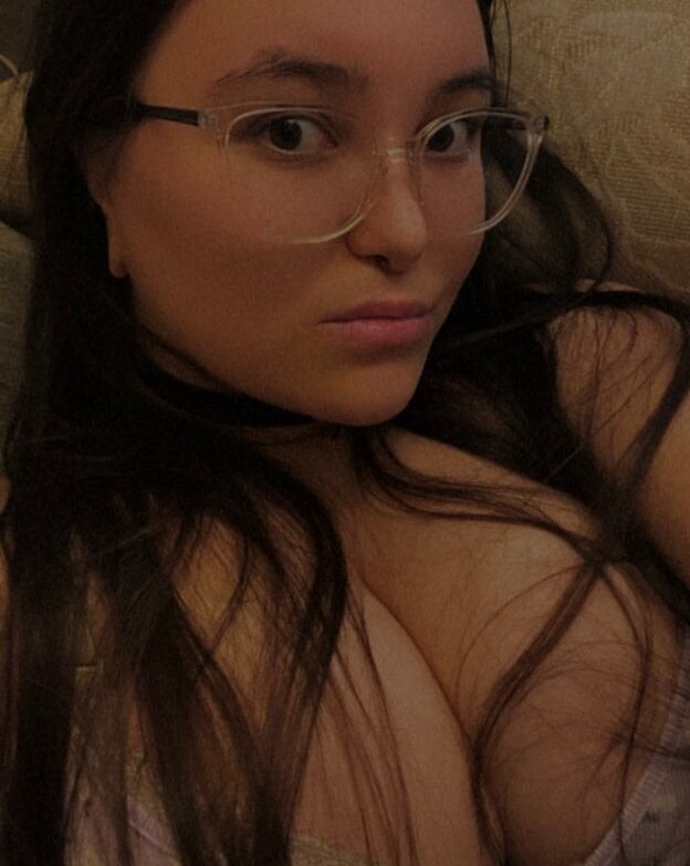 girl_julia webcam profile - Russian