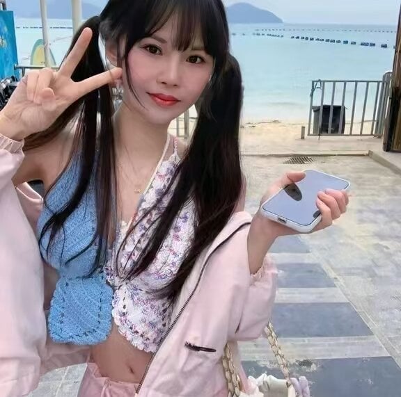 momings's most recent online preview