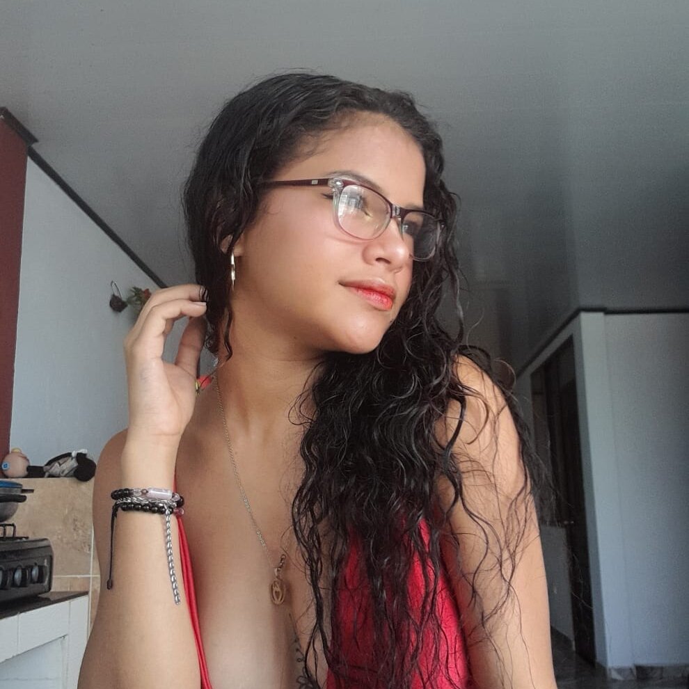 Watch sexfenix_ live on cam at StripChat