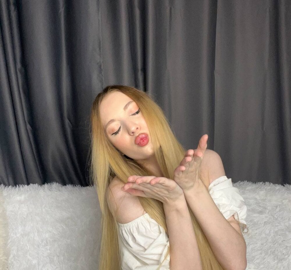 BabbbyFoxxx profile
