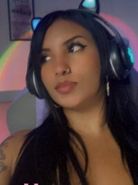 DannielaFerrer's webcam live show