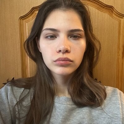 EdythRozier Live Cam on StripChat and RICams