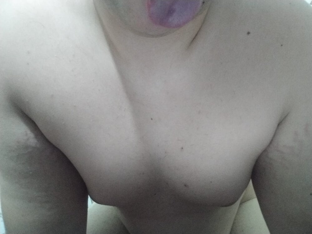 rihanna_bfjfjd65612 from stripchat