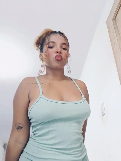 pucca_helleo1 from stripchat