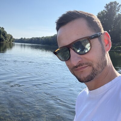 Chriiis_85