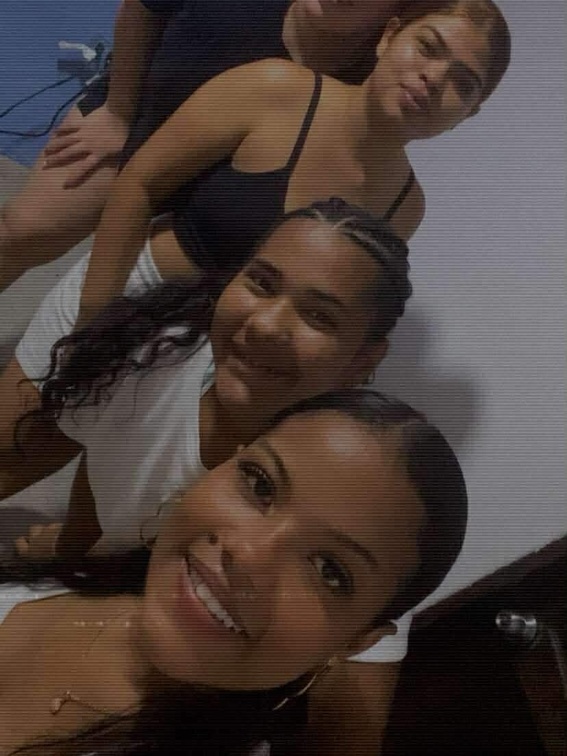 ricascomplacientes from stripchat