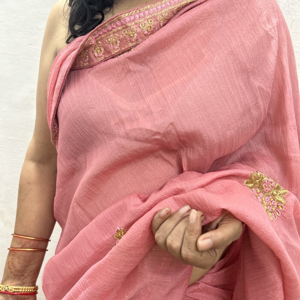 stripchat aditi_singh15 webcam profile pic via cheapadultsexcams.com