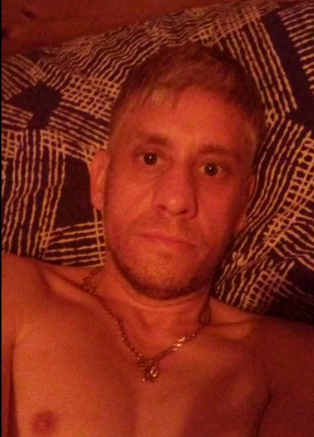 FrankieLaura's Offline XXX Chat